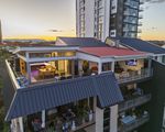 10 / 88 Stanhill Drive, Chevron Island