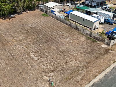 38 Marine Parade, Midge Point