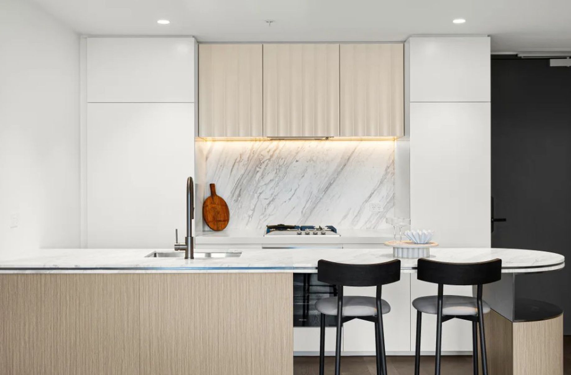 2B2B / 32 Palmerston Crescent, South Melbourne
