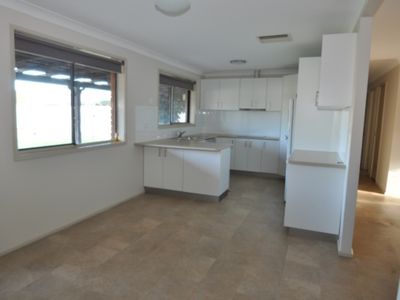 22 Potter Close, Dubbo