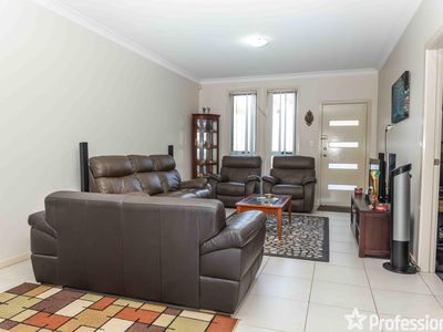 3 / 60 Metella Road, Toongabbie
