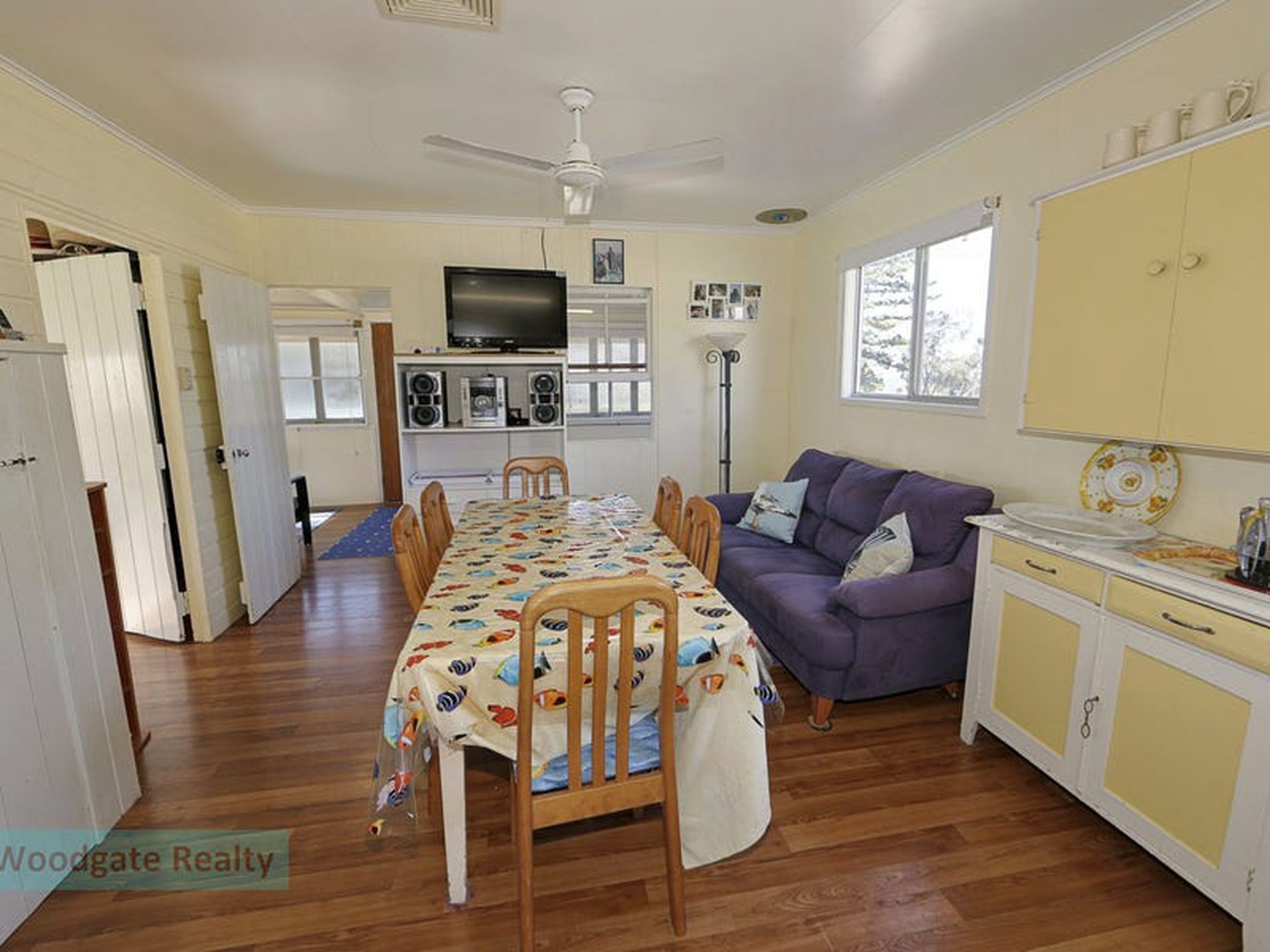 75 Esplanade, Woodgate