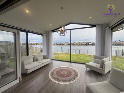 23 Seaview Point, Point Cook