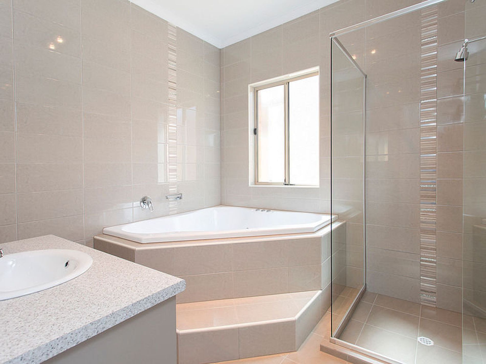 3 Robert Street, Ascot Park