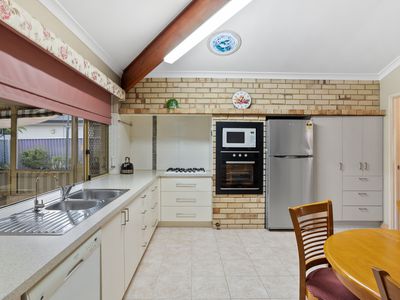 1 Stone Court, Kardinya