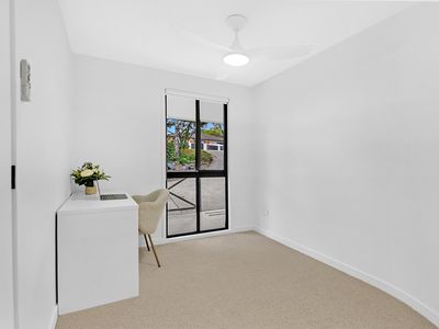 2 Eucalyptus Ave, Varsity Lakes