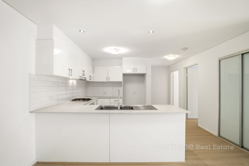 27 / 8 Marlborough Road, Homebush West