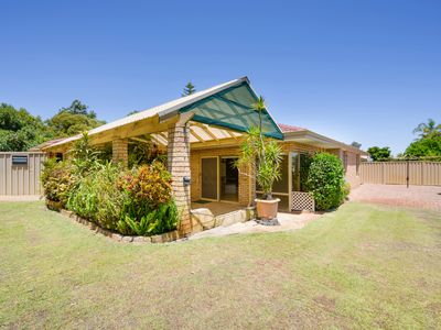 21 Mapstone Gardens, Murdoch
