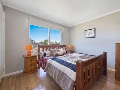 8 Simon Court, Hampton Park