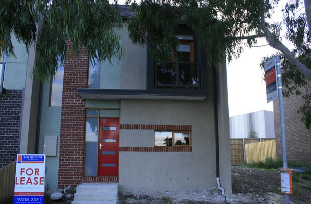 14 / 1-5 Heversham Grove, Greenvale