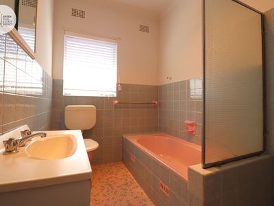 9 / 36 West Parade, West Ryde