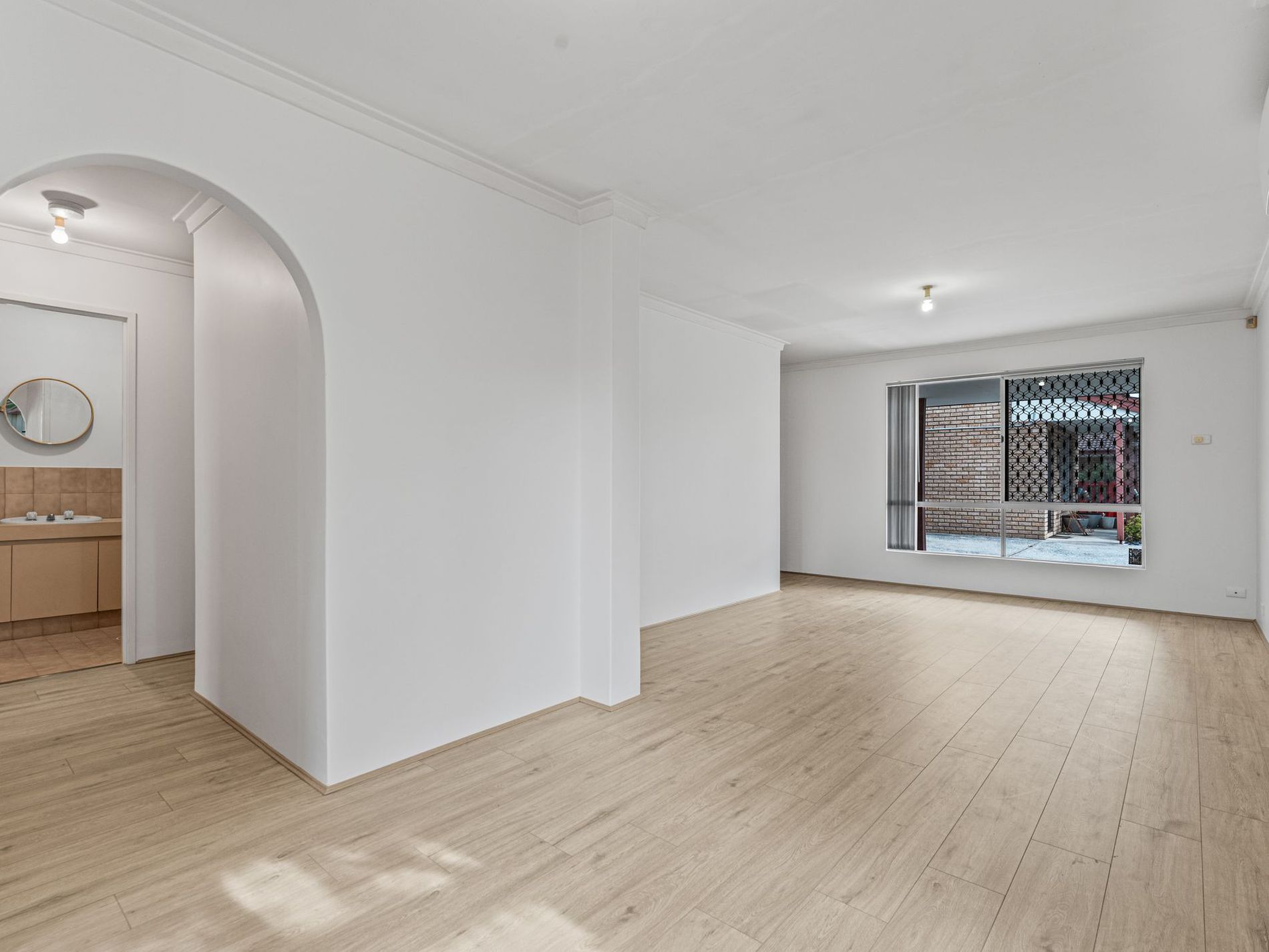 10 / 11 Gibson Court, Morley