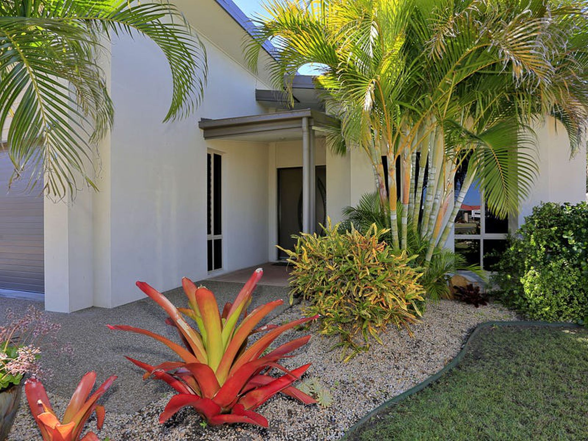12 Honeyeater Ct, Woodgate