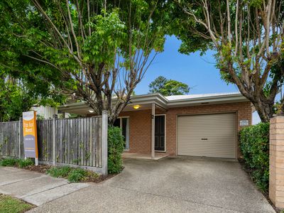 2 / 94 Bride Street, Wynnum