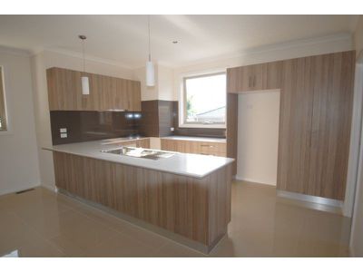 1 / 29 Mountain Ash Avenue, Ashwood