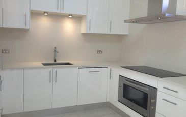 1 / 42 - 46 Bath St, Monterey