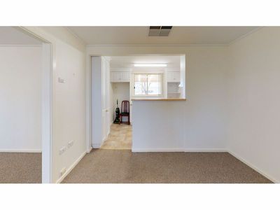 102 Myall Street, Dubbo