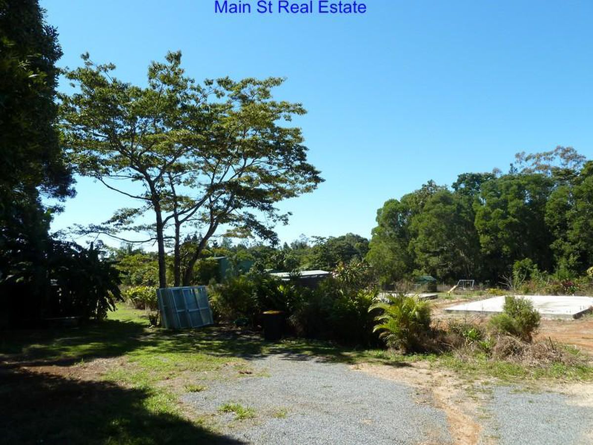 Lake Barrine Road, Malanda