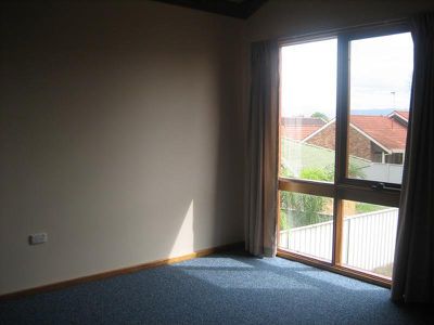 27 Kruger Ave, Windang