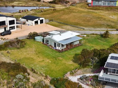 11 Mariner Court, Low Head