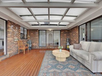 8 Dalray Close, Mill Park