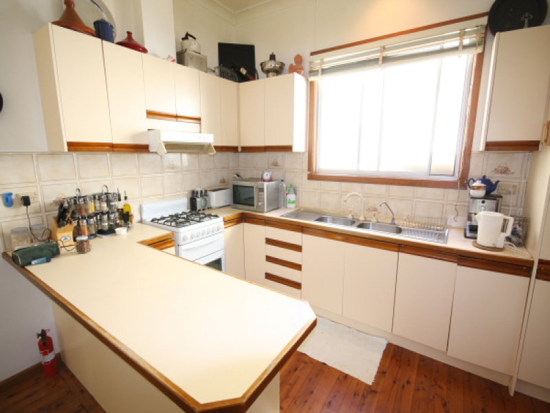 8 Dent Street, Botany