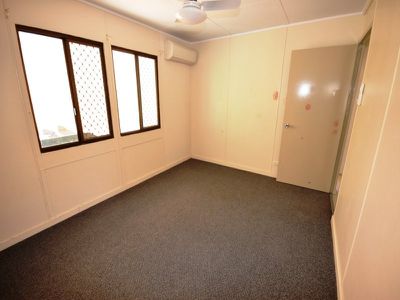 40 Cassowary Street, Longreach