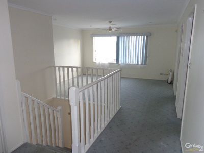 42 Eleanore Crescent, Hallam