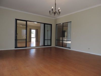 3 Dolium Court, Heathridge