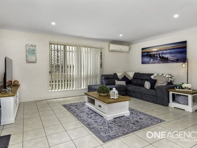 34 Shearwater Tce, Springfield Lakes