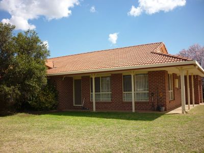 4 Loane Place, Dubbo
