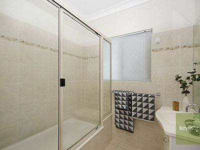 4 Fantail Court, Douglas