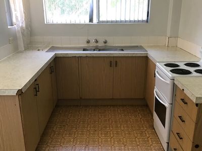 12 / 6 Blackbutt Way, Barrack Heights