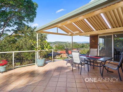 12 Robert St, Kanahooka