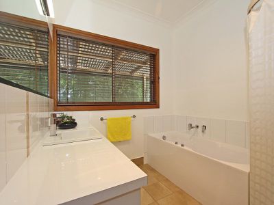 18 Dairy Flat Road, Heathcote