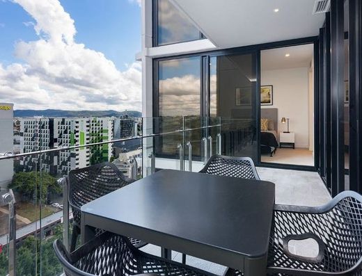 Furnished Apartment - Walk to Southbank image 8