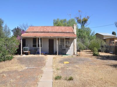 1 Kerang Road, Quambatook