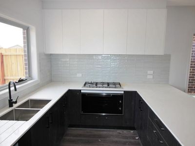 1A Teal Street, Lara