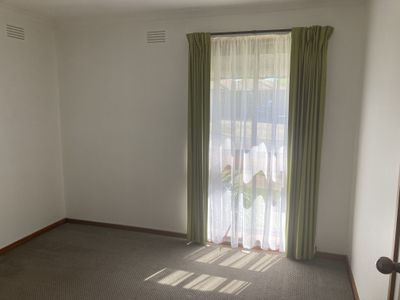 33 Allambee Avenue, Grovedale