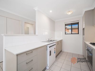 46 / 41 Lawrenson Circuit, Jacka