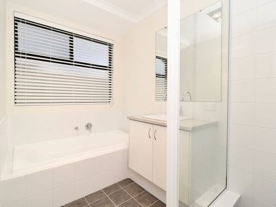 11 Wanderer Parkway , Baldivis