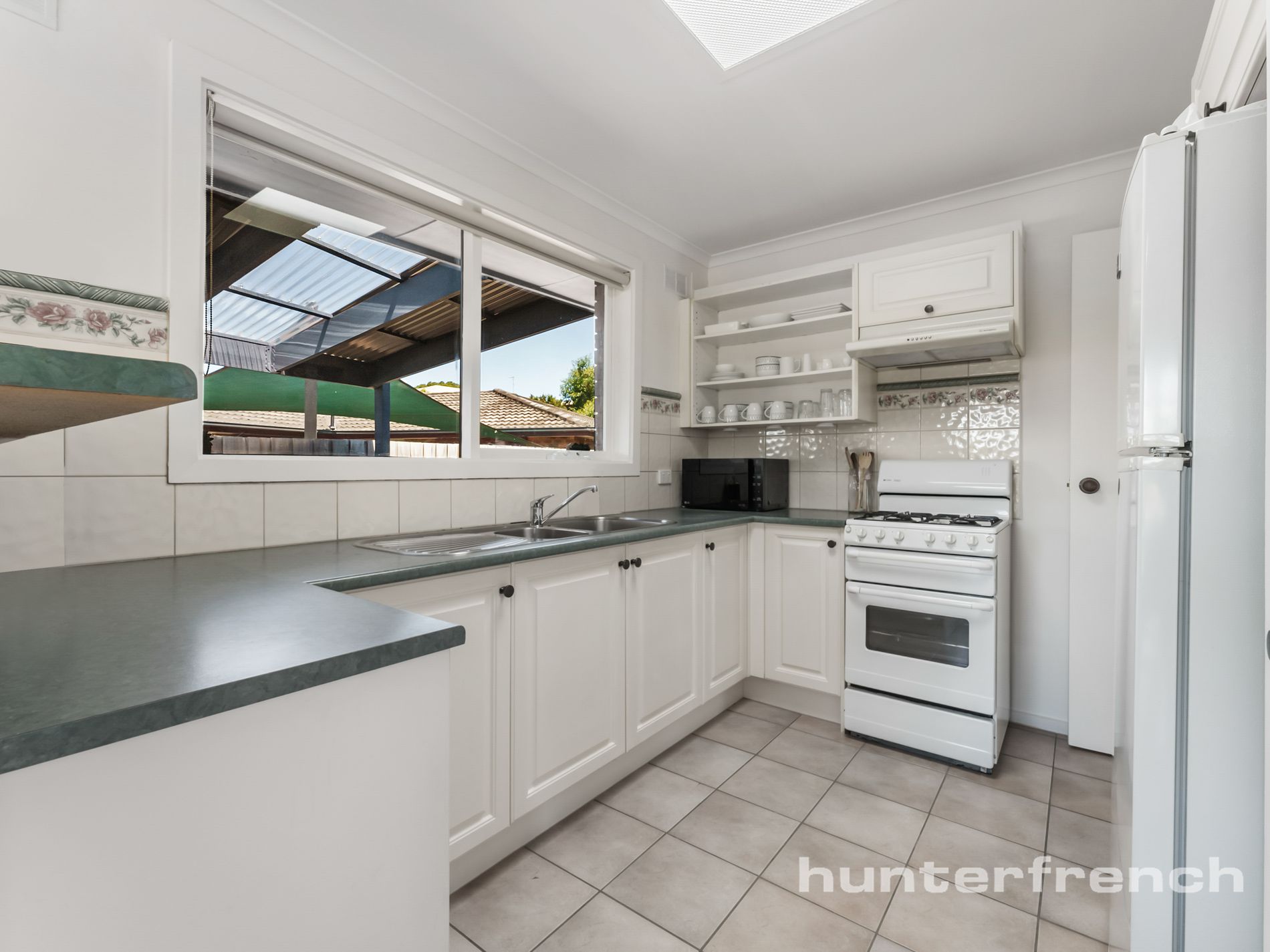 9 Banksia Court, Altona Meadows