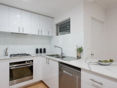 3/396 Albert Street, Balcatta