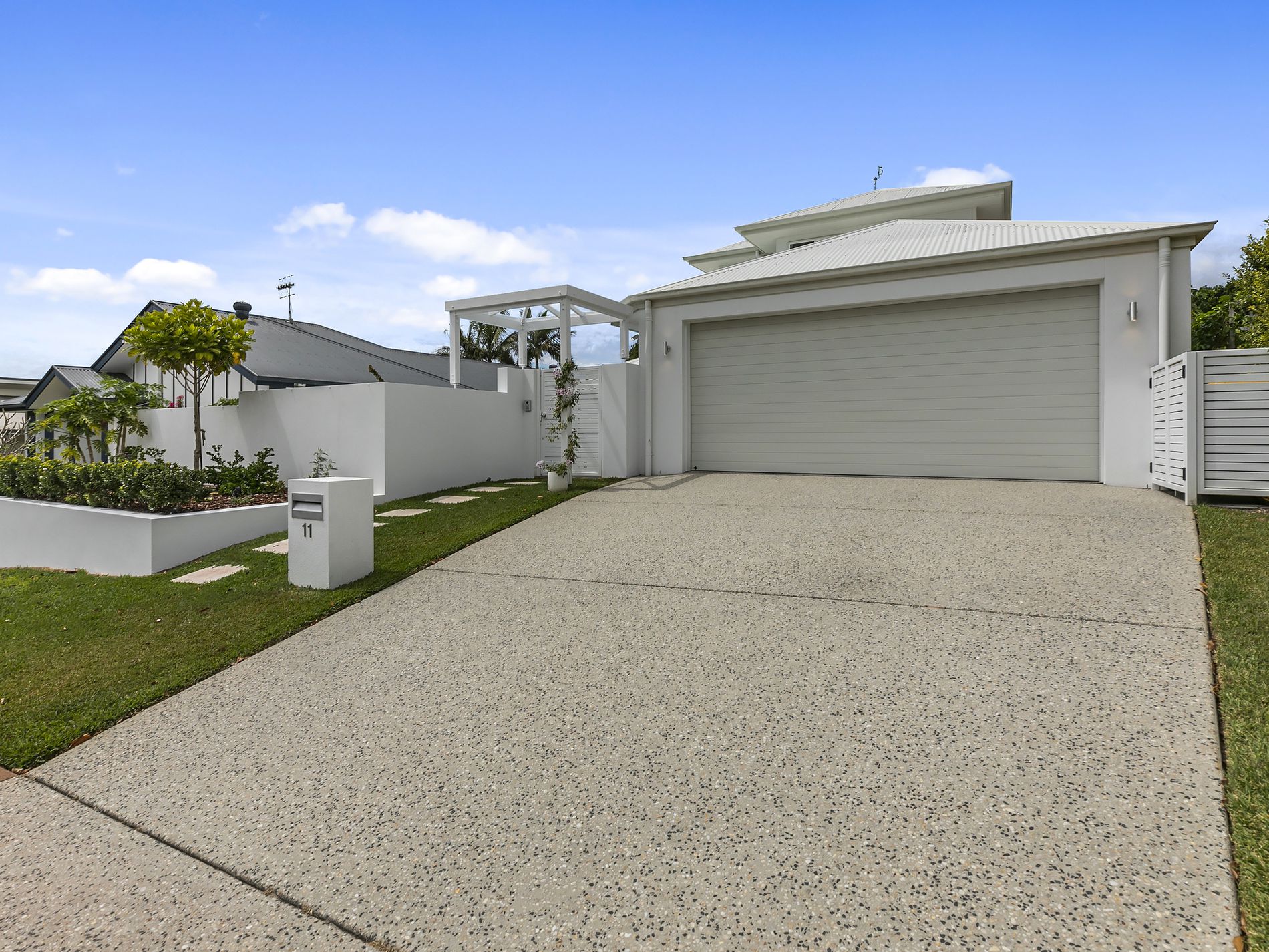 11 Waterville Way, Peregian Springs