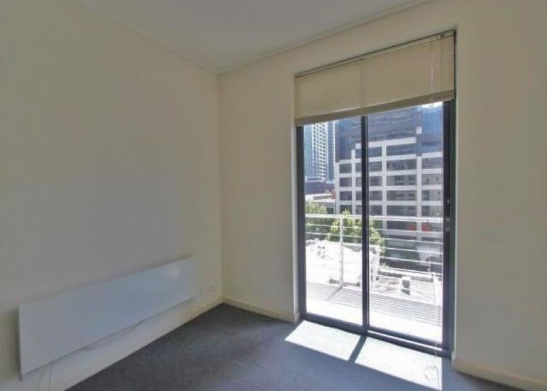 612 / 106 A'Beckett Street, Melbourne