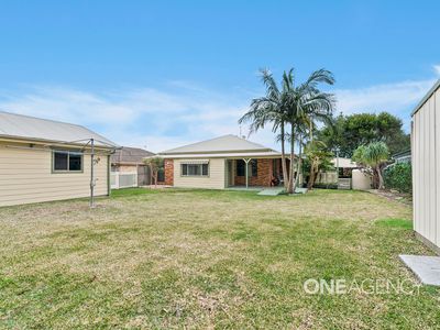 8 Wasshaven Close, Wrights Beach