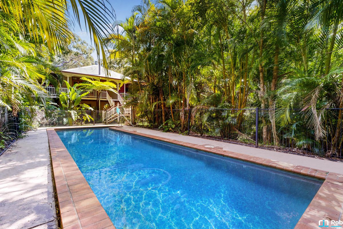 14 Lakeway Drive, Cooroibah