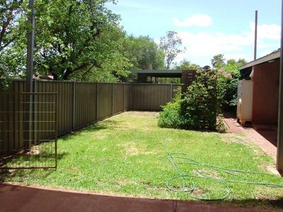 4 Warrambucca Crescent, Newman