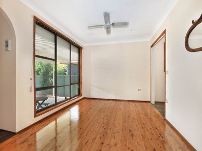 18 David Avenue, Oak Flats