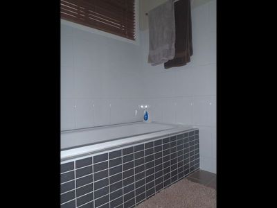 4 Maple Court, Dubbo